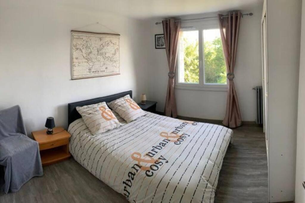 Appartement F1 25M² Les Farges  ภายนอก รูปภาพ